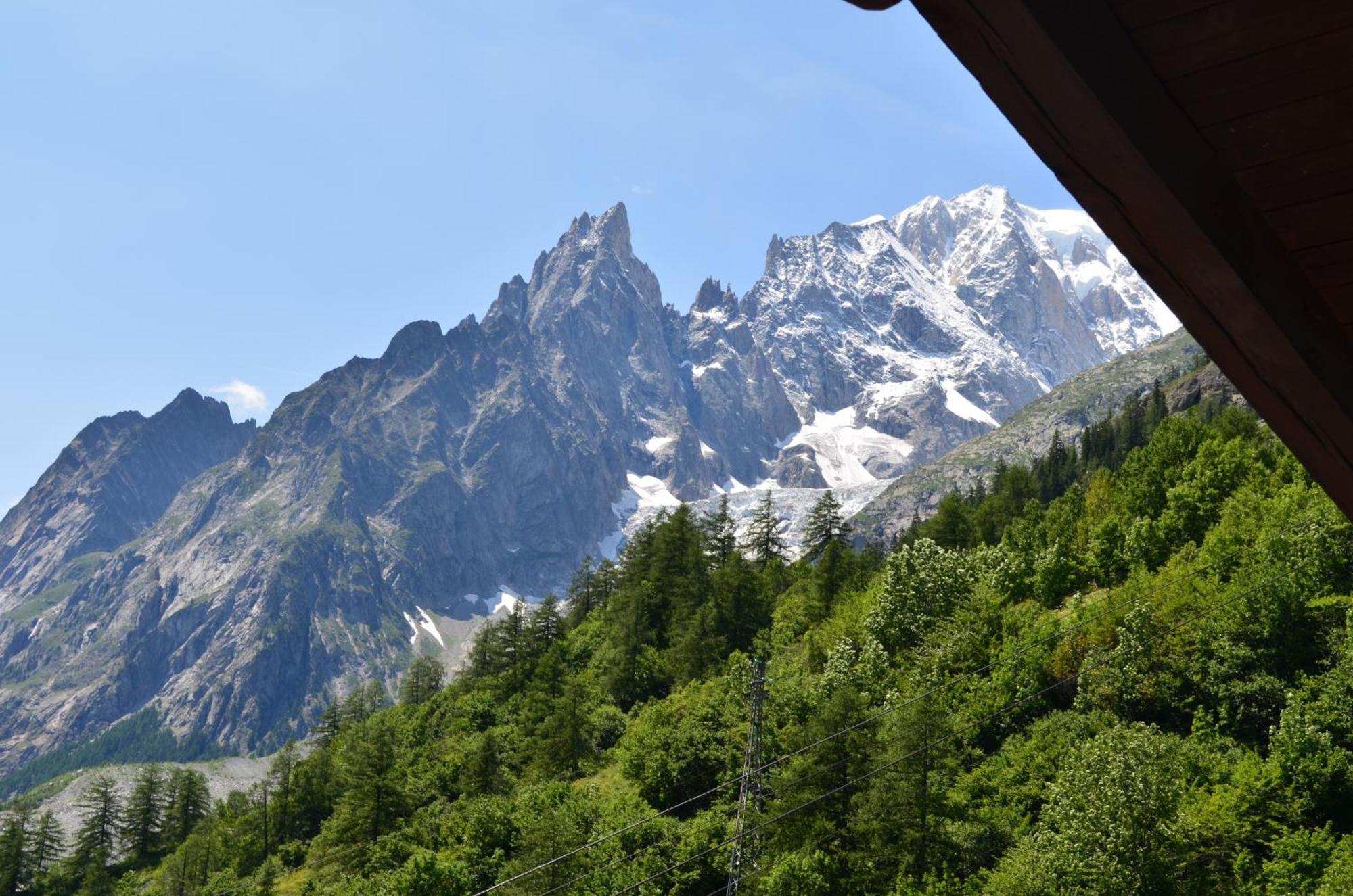 Hotel Funivia Courmayeur Exteriör bild