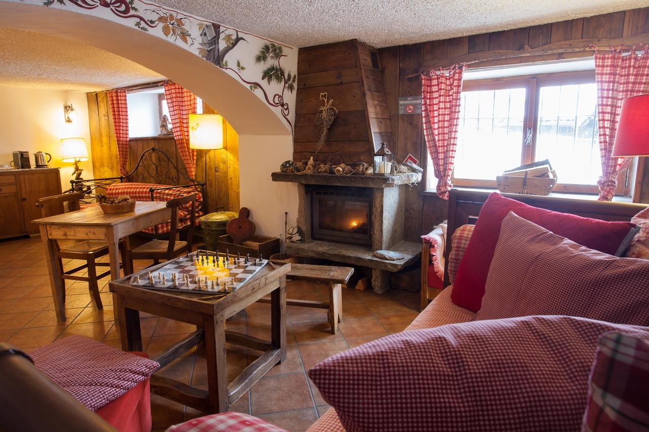 Hotel Funivia Courmayeur Exteriör bild