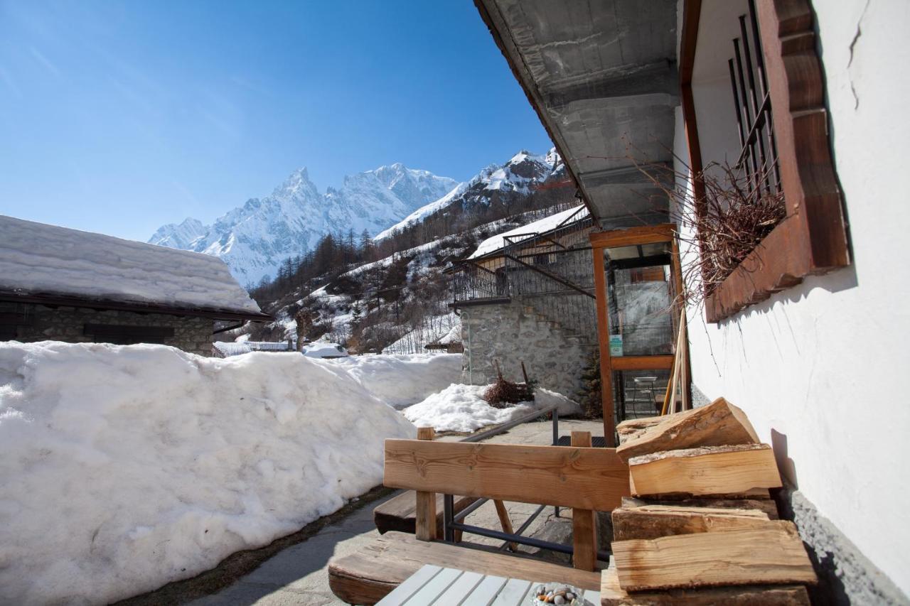 Hotel Funivia Courmayeur Exteriör bild
